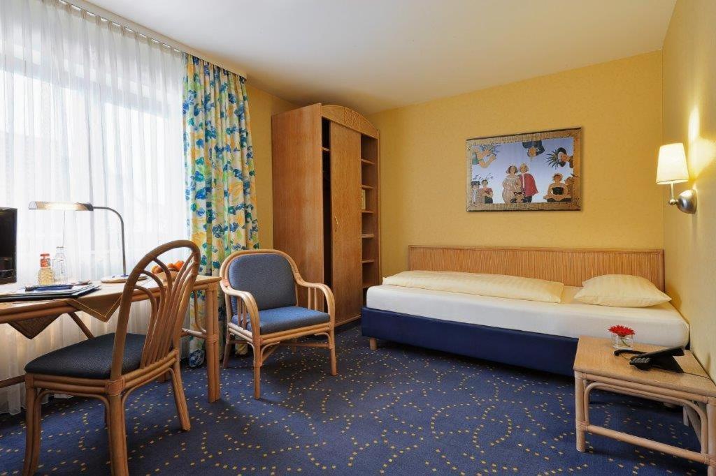 Hessischer Hof Ober-Ramstadt Екстериор снимка